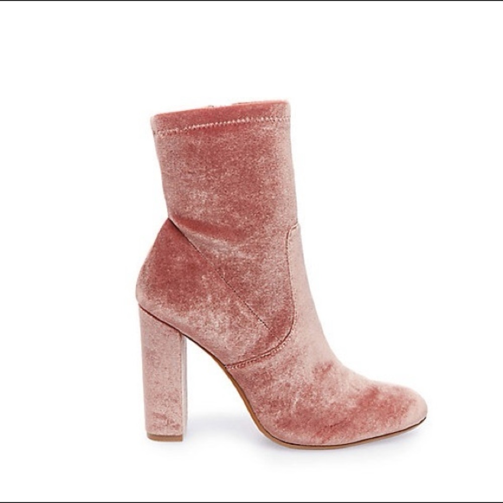 Steve Madden Pink Velvet Booties Block Heels Western Round Toe